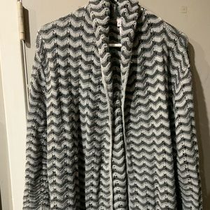 Kim Rogers 2X, grey striped sweater/cardigan.